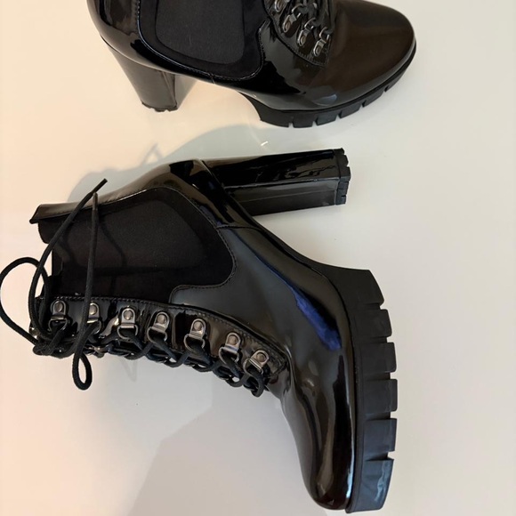 Fashion Nova Black Booties SIZE 6.5 - Picture 2 of 5